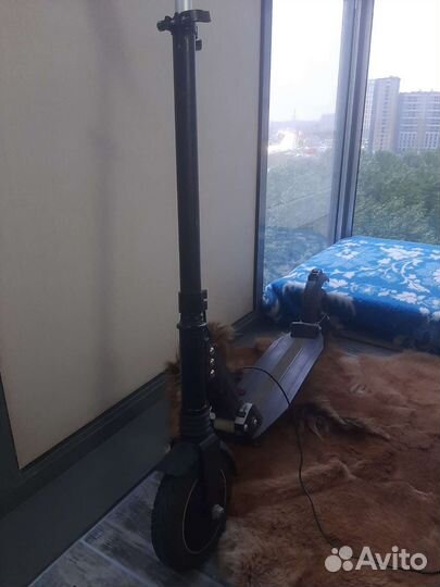 Самокат взрослый электрический бу