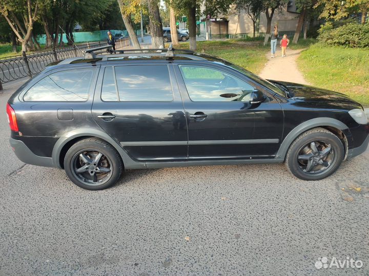 Skoda Octavia Scout 1.8 МТ, 2010, 328 000 км