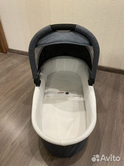 Люлька Valco baby Q Bassinet