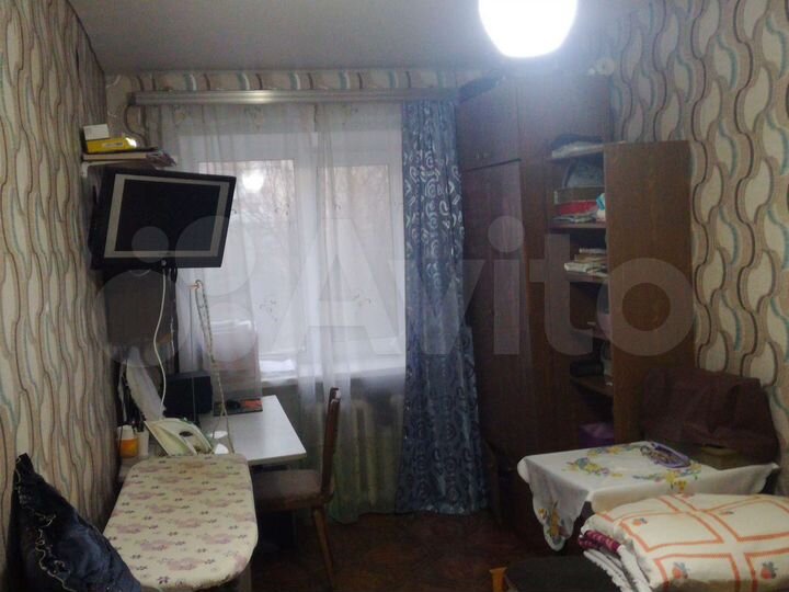 2-к. квартира, 43 м², 1/5 эт.