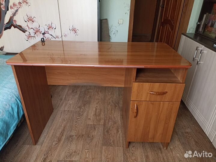 Письменный стол бу