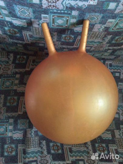 Мяч гимнастический