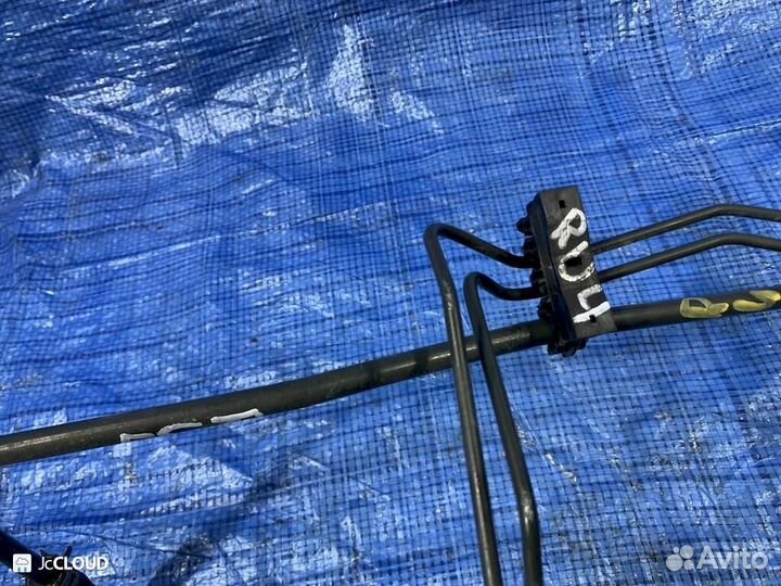 Трубка тормозная на honda vezel RU4 LEB