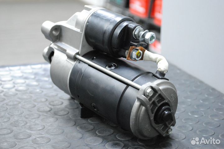 Стартер Citroen C4, Peugeot 308 2.0 HDi 1.9 kw