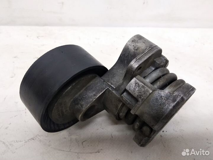 Ролик-натяжитель ручейкового ремня BMW