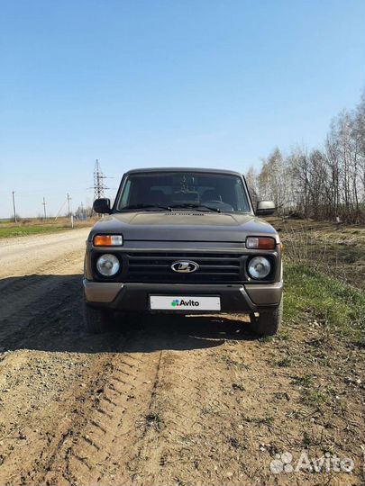 LADA 4x4 (Нива) 1.7 МТ, 2019, 50 000 км