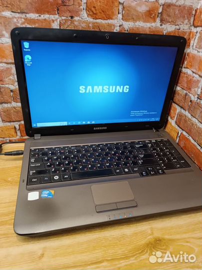 Ноутбук samsung i3 380M/4gb/ssd