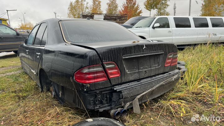 Разбор Мерседес 210 в Сургуте