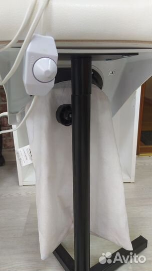 Пылесос и подставка для педикюра