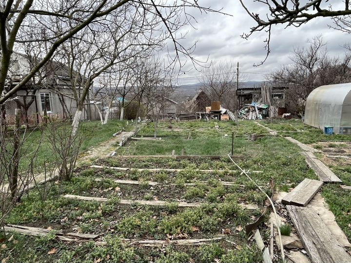 Участок 5,6 сот. (СНТ, ДНП)