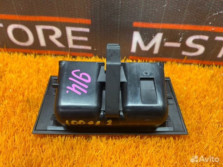 Пепельница Volkswagen Passat B7 caxa 2012