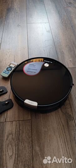Робот пылесос моющий. Polaris pvcr 1126w