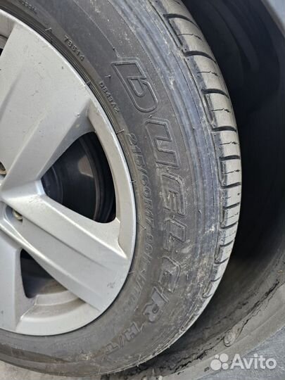 Bridgestone Dueler H/T 843 215/60 R17 96H