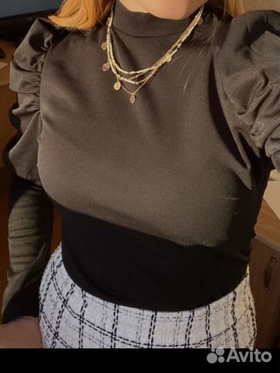 Черная кофта