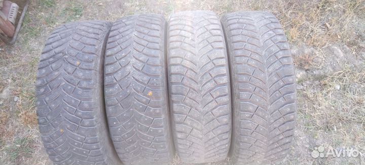 Michelin X-Ice North 4 19.5/65 R15