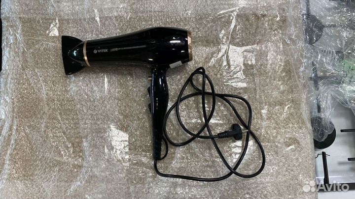 Фен Vitek VT-8205 BK Crystal
