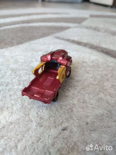 Коллекционная hot weels marvel hulkbuster