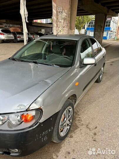 Nissan Almera 1.5 МТ, 2005, битый, 237 000 км