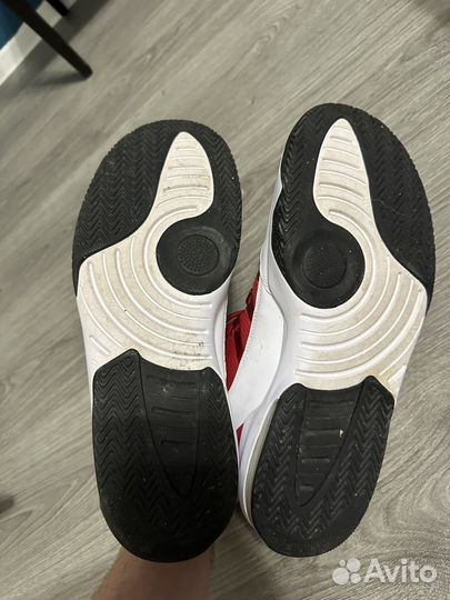 Кроссовки Jordan Max Aura White Gym Red