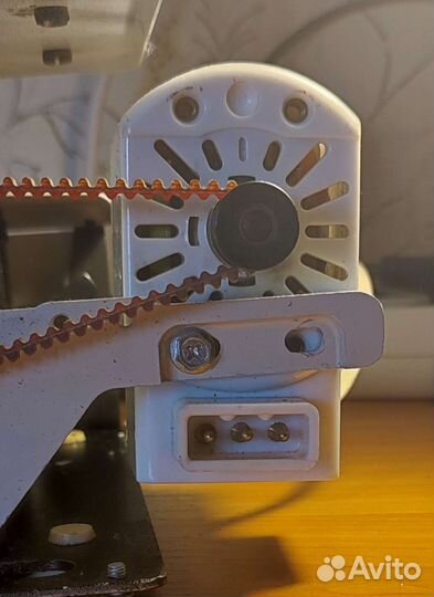 Оверлок на запчасти