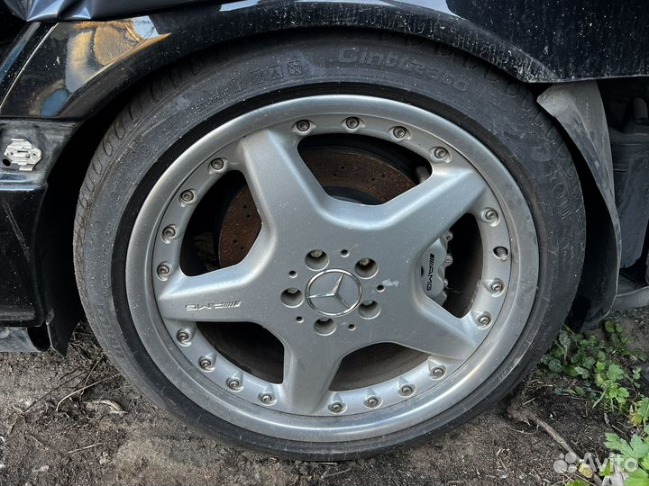 Колеса AMG R19 разношиоокие