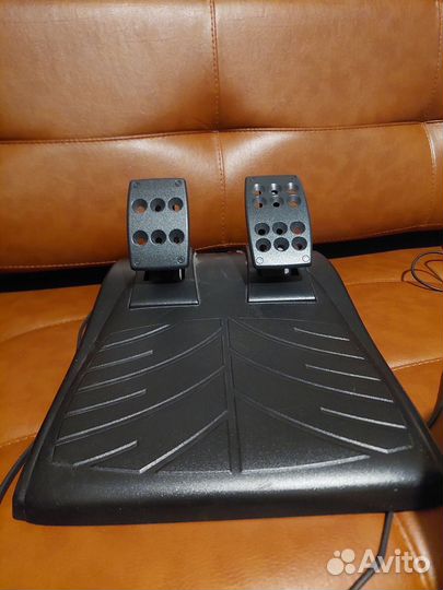 Игровой руль Logitech Driving force GT