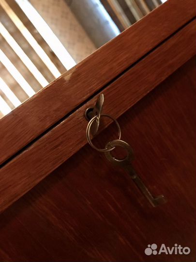 Швейная машина LADA (Чехословакия)