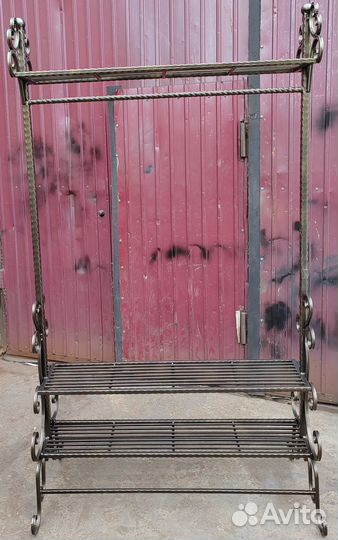 Вешалка напольная