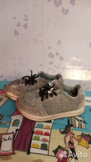 Кроссовки Zara