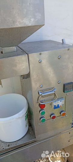 Маслопресс Akita jp akjp-2000 deluxe