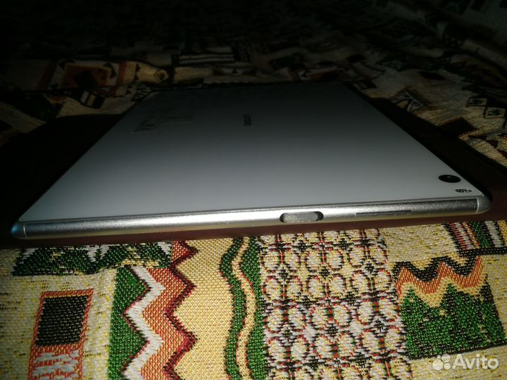 Планшет Lenovo Tab 4 10 Plus TB-X704L