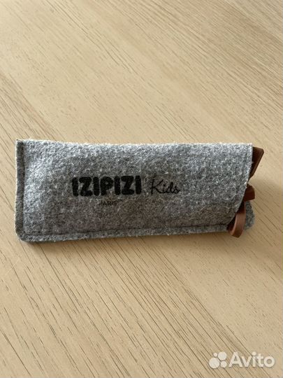 Детские солнечные очки Izipizi