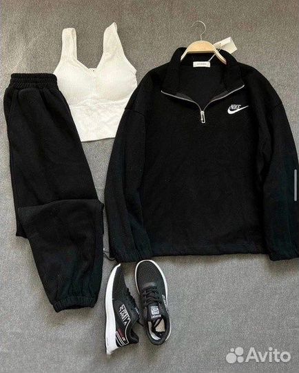 Спортивный костюм nike