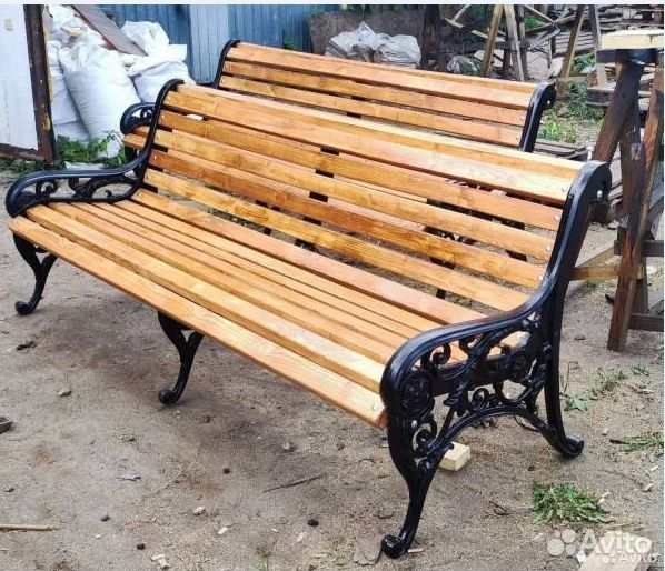 Скамейка из чугуна