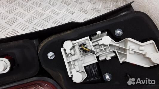 Фонарь задний правый volvo V50 MW (96S02MY01)