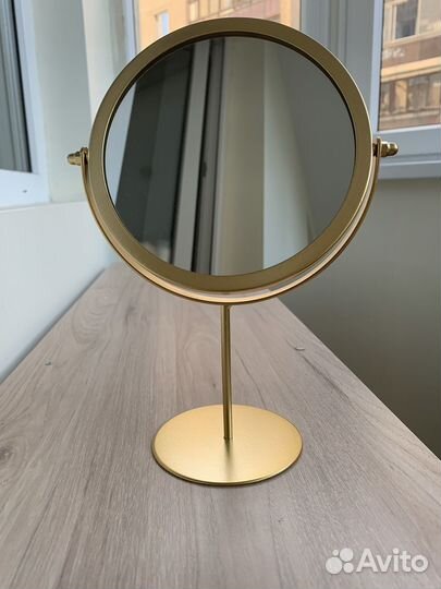 Зеркало настольное (косметическое; для макияжа)