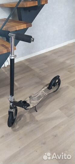 Продам самокат городской