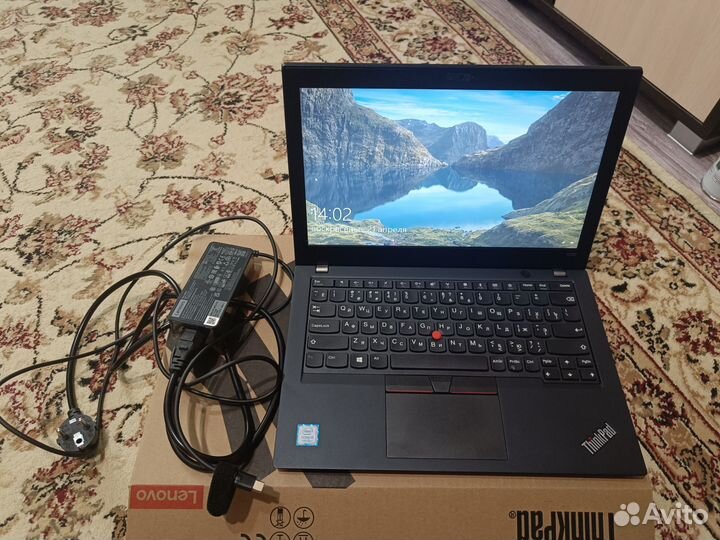 Lenovo thinkpad x280 i5, 8/256 gb