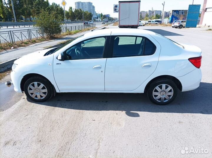 Renault Logan 1.6 AT, 2018, 189 000 км