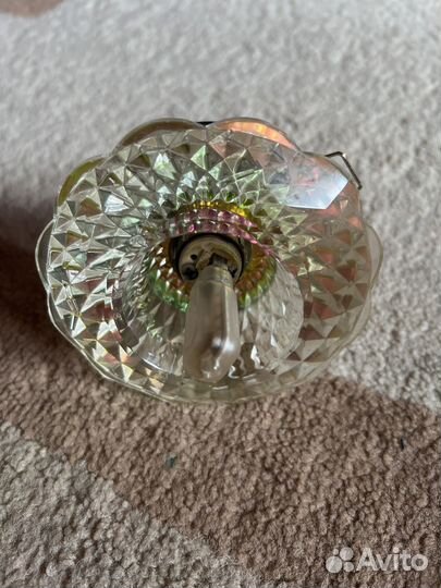 Потолочный точечный светильник