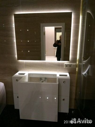 Зеркало с подсветкой