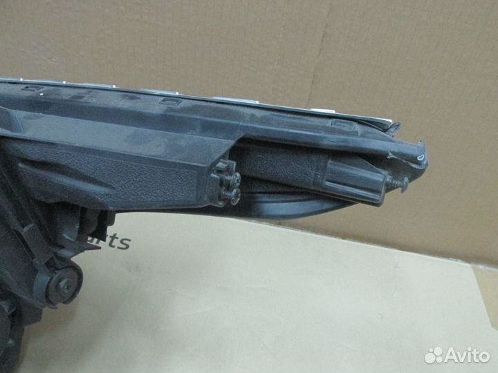 Фара правая Kia Seltos