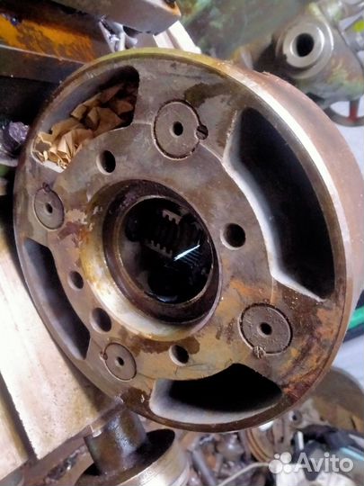 Патрон токарный 4х кулачковый