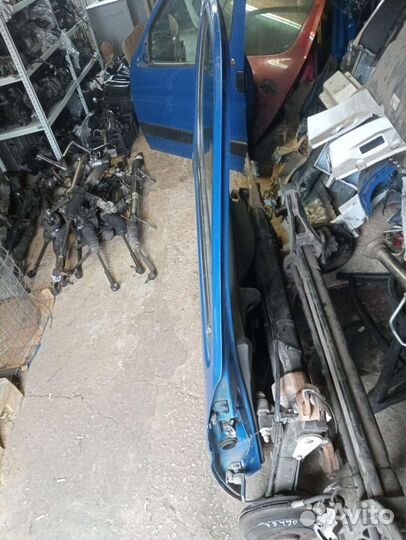 Дверь передняя правая peugeot partner citroen berl