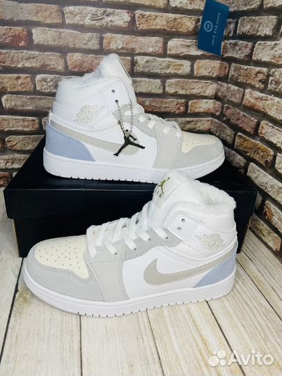 Кроссовки зимние женские 38р Nike