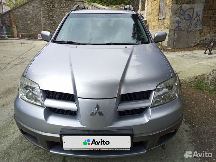 Mitsubishi Outlander 2.4 AT, 2005, 248 000 км