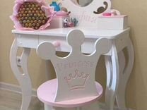 Столик туалетный детский и стульчик комплект
