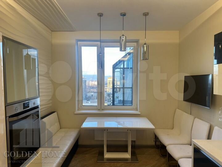 2-к. квартира, 62 м², 19/19 эт.