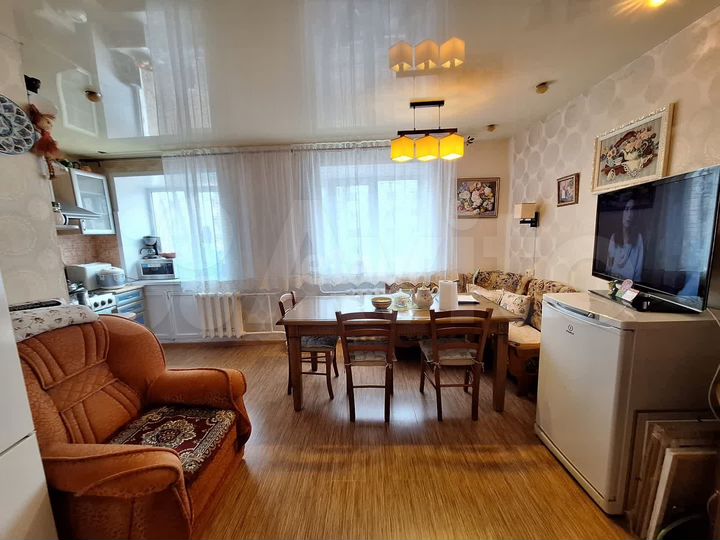 4-к. квартира, 61,4 м², 2/5 эт.