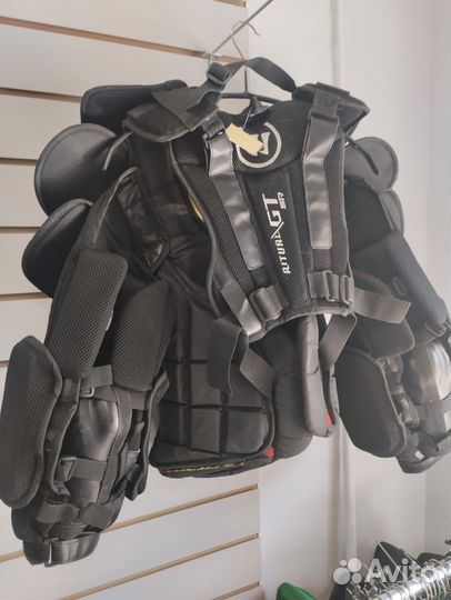 Хоккейный вратарский нагрудник warrior RGT